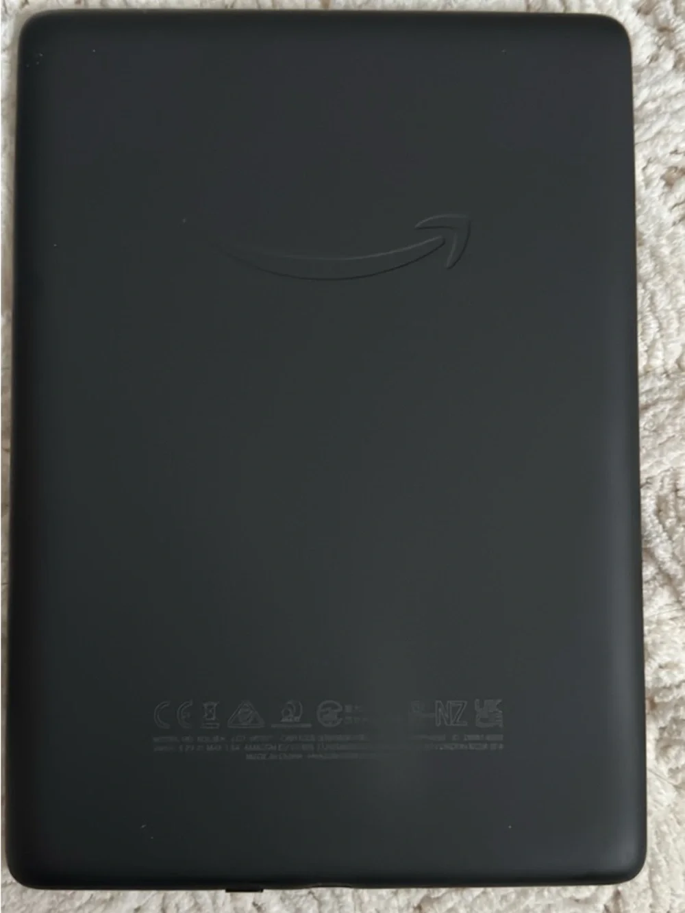 Kindle Paperwhite (11th Gen, 2021) – 6.8” Screen, Warm Light, Like New - Picture 2 of 4
